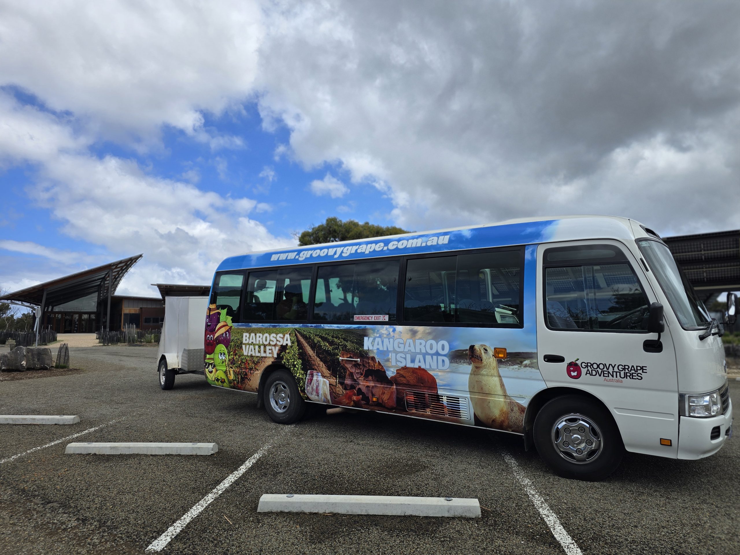 bus on kangaroo island small group tour
